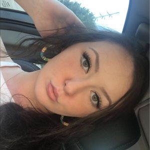 Meet your Posher, Sierra